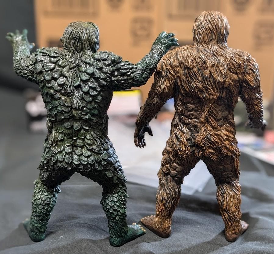 サンダ＆ガイラ怪獣番外地（バンダイプレミアム）ソフビフィギュア２体セット