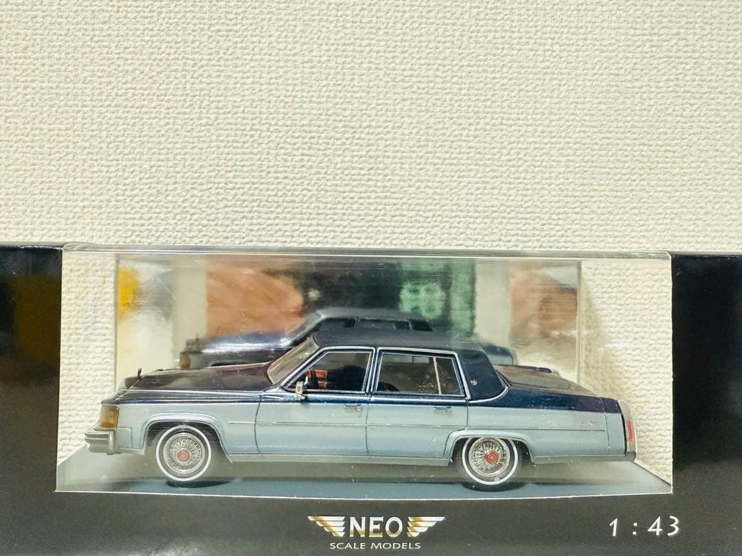 Neo/'82 Cadillacキャデラック Broughamブロアム 1/43