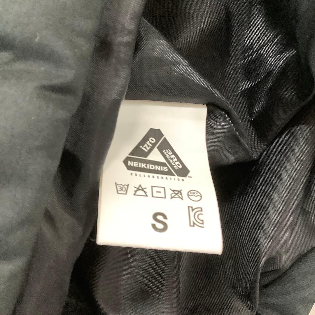 izro イズロ EXO ベンチコート ブラック 46056690