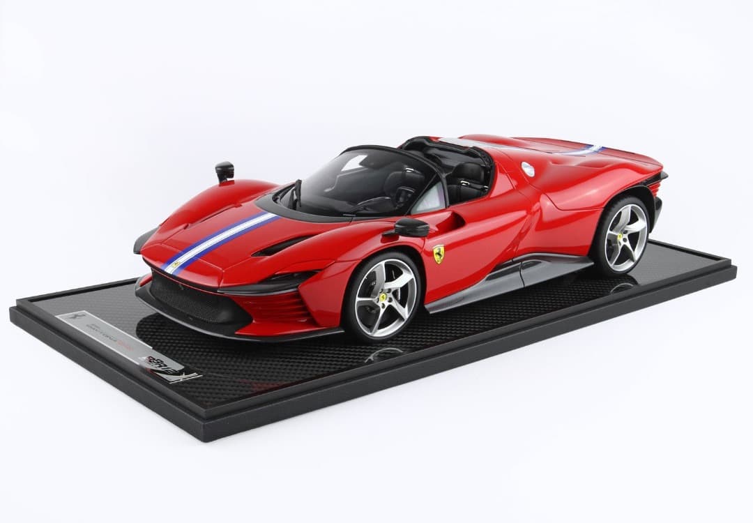 大幅値下げ【新品・即納】BBR 1/12 フェラーリ SP3