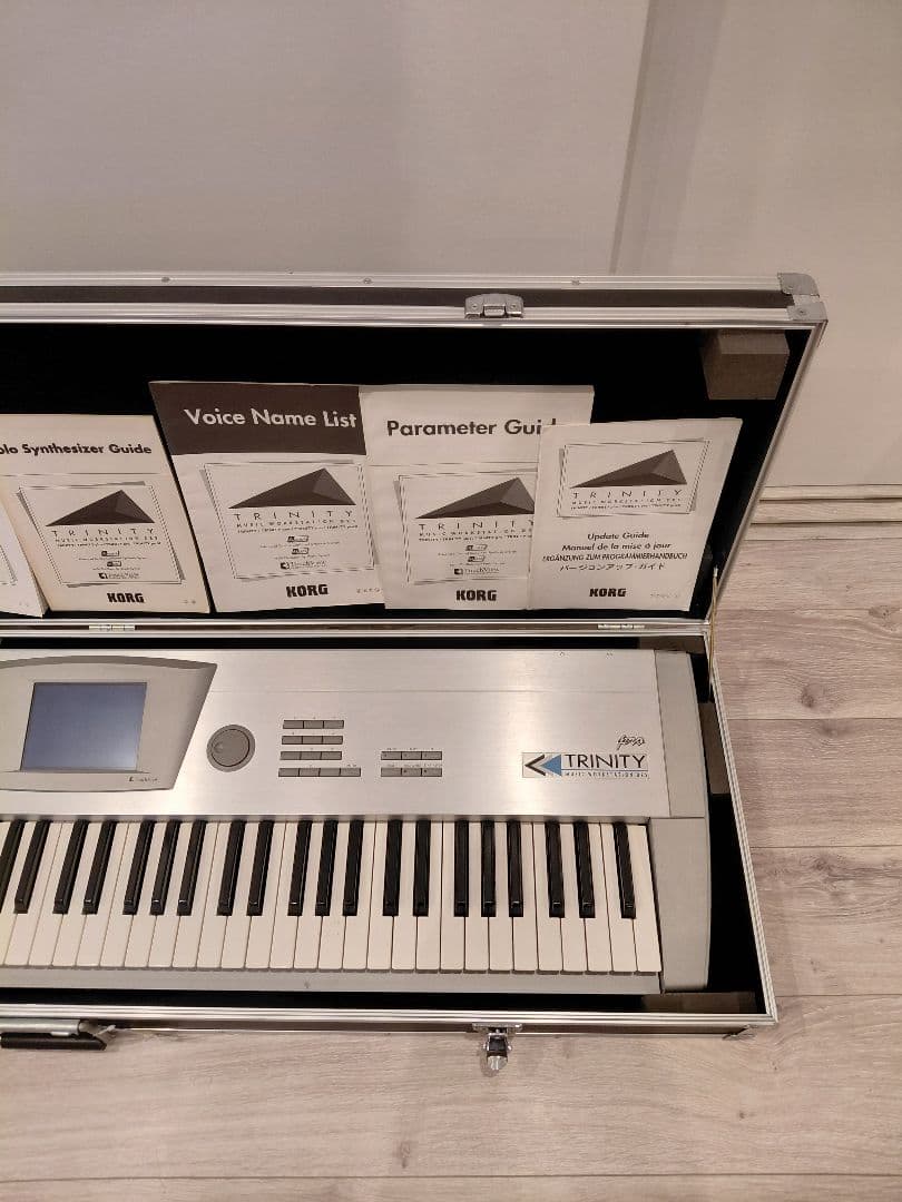 KORG TRINITY　PRO シンセサイザー 61鍵
