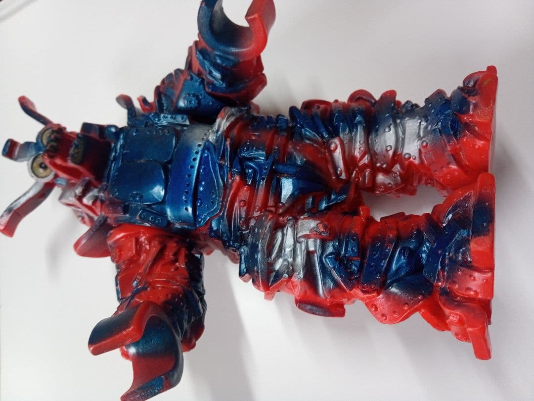 ガルバン　磁石怪獣　キャプテンウルトラ