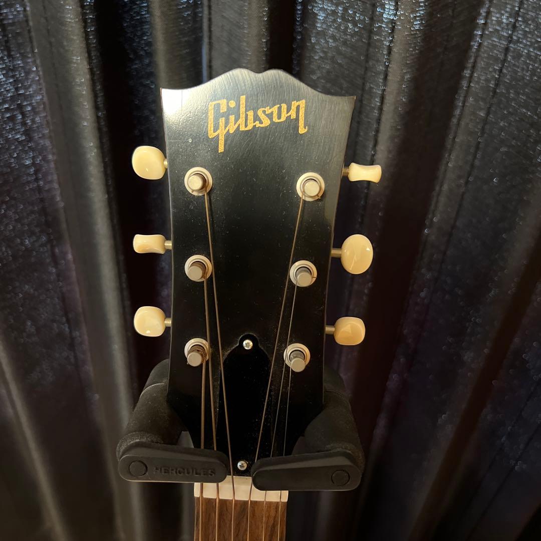 G i bson 1966s J-45 vos customshop製