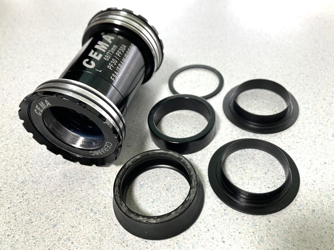 CEMA DUB 29mm PF30/PF30A セラミック BB right