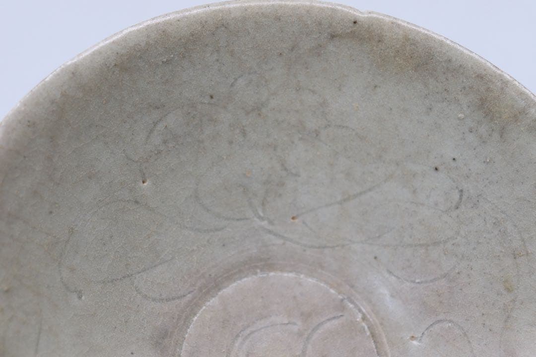 中国　宋時代　青磁碗　送料込み250506