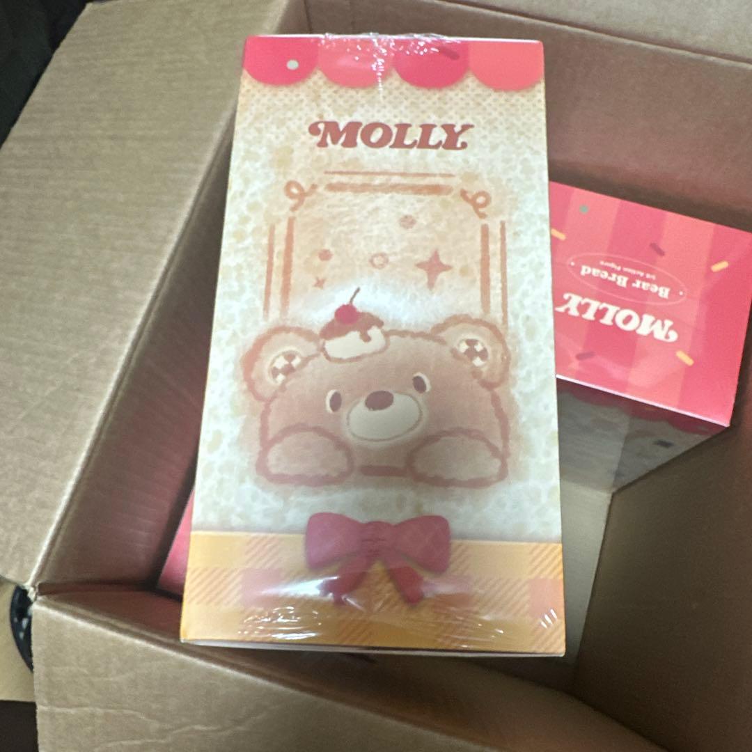 popmart MOLLY Bear Bread 1/8 アクションフィギュア