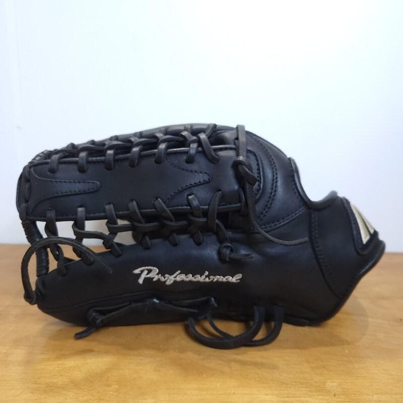 ミズノ イチローモデル プラチナ Mラベル 左投げ用 良品 外野用 軟式グローブ