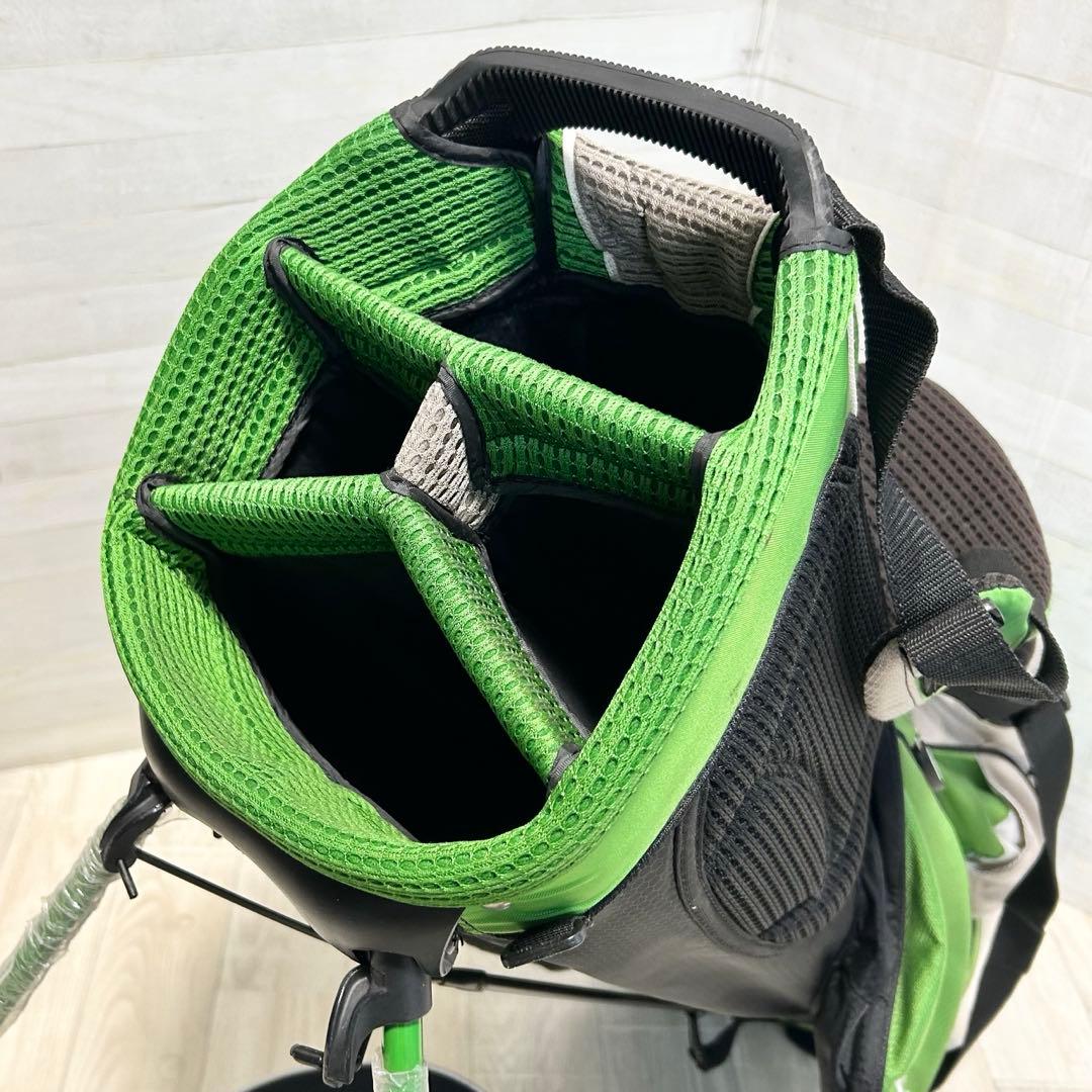 Titleist　スタンド式キャディバッグ