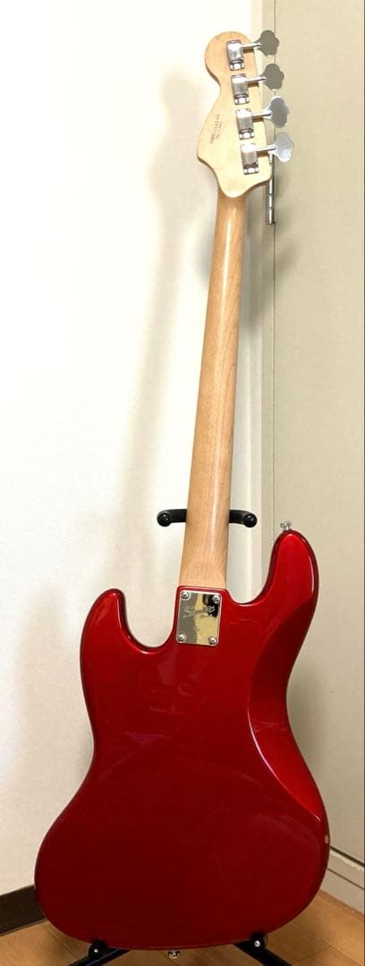 Squier Affinity ジャズベース　フレットラップ付き！
