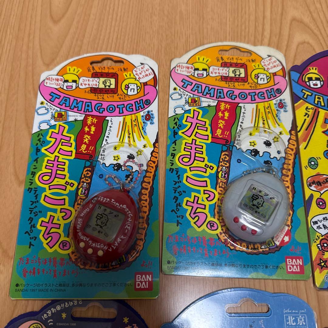 新品 未開封 たまごっち モスラ 原人っち てんしっち 森で発見 セット