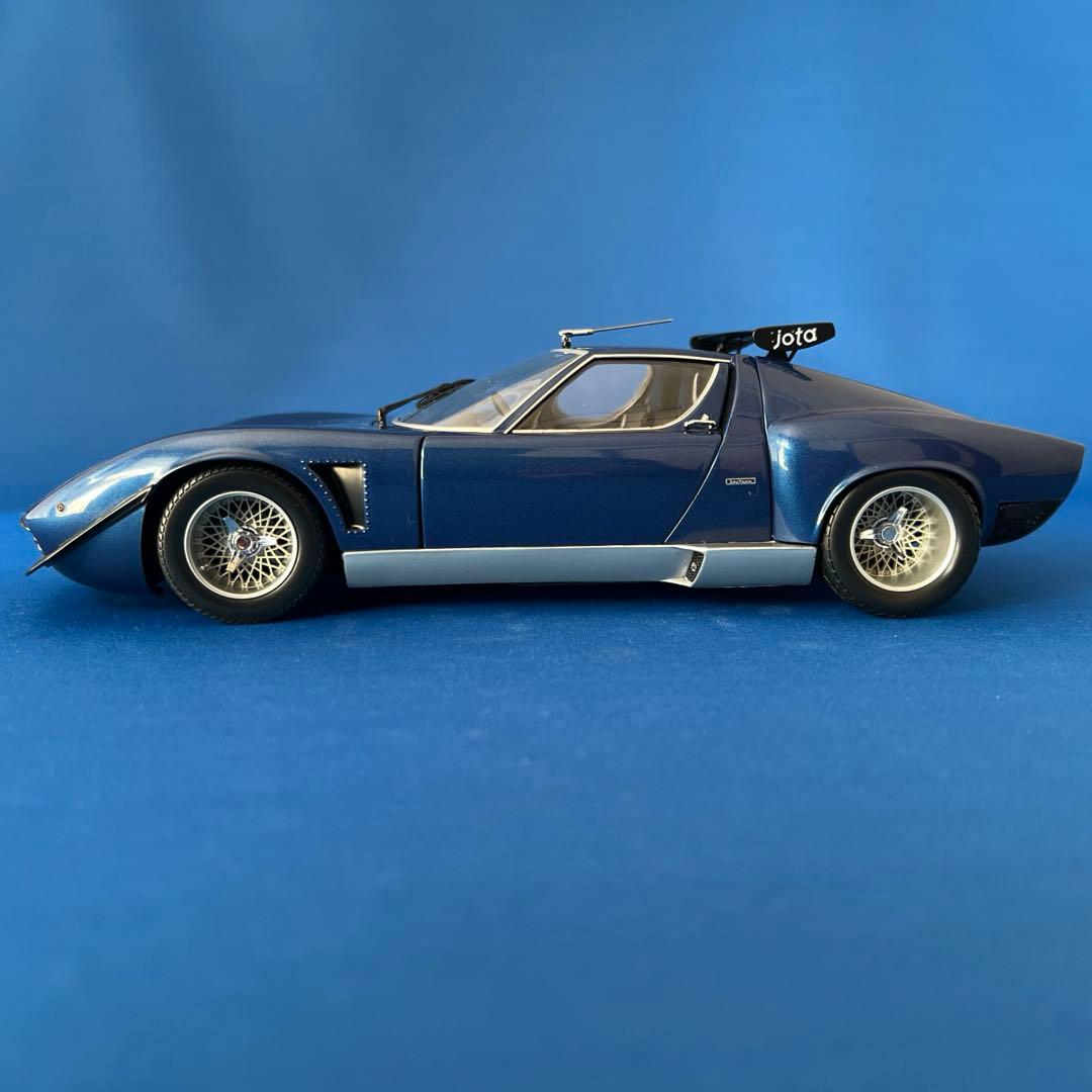 京商　1/18 ランボルギーニ イオタ SVR ブルー