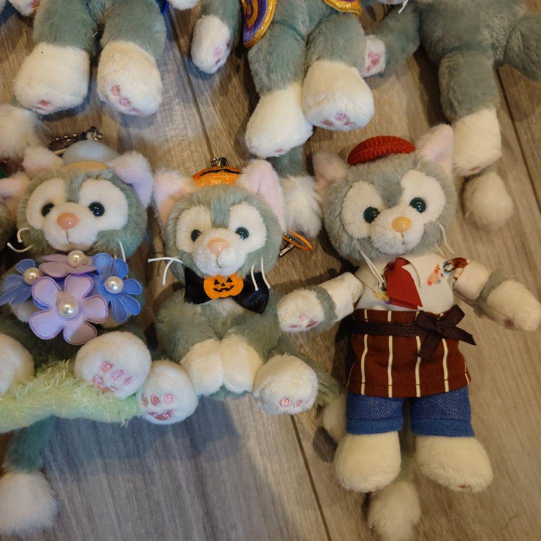10点セット　ディズニー　ジェラトーニ　ぬいぐるみバッジ　マスコット　まとめ売り