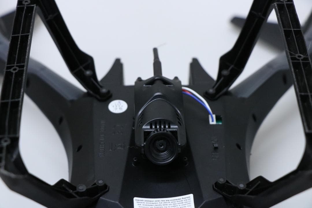 空撮ドローン　PREDATOR FPV　アクロバット飛行可能