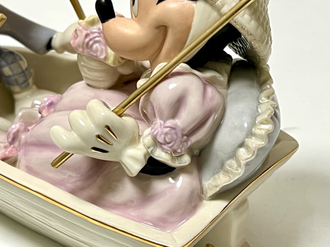 ディズニー ミッキーとミニーのRowboat Romance レノックス 陶器