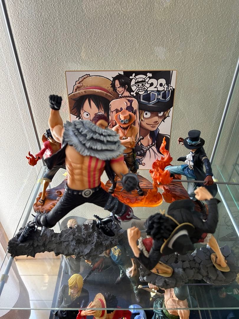 ワンピースフィギュアセット　POP 1 番くじまとめ売りデトルフも追加出来ます❗️