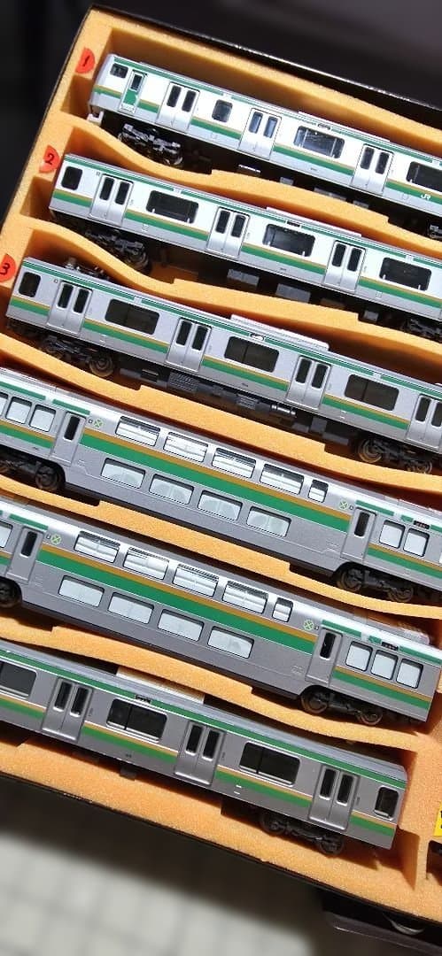 夕*ン様 【処分特価品】TOMIX E231-1000 試運転グランド組成可能1