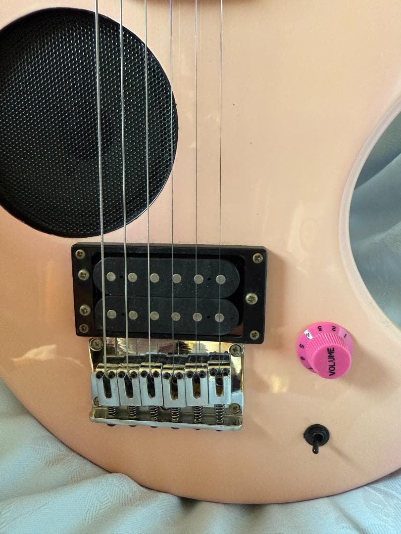 【希少】ピンク色のフェルナンデスFernandes ZO-3 ‼