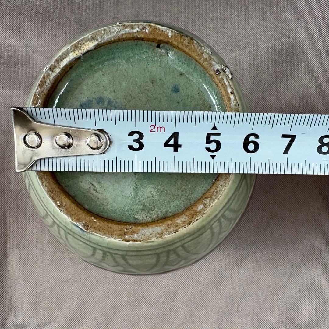 韓国青磁の花瓶　韓国の工芸品 花器　約15.5㎝