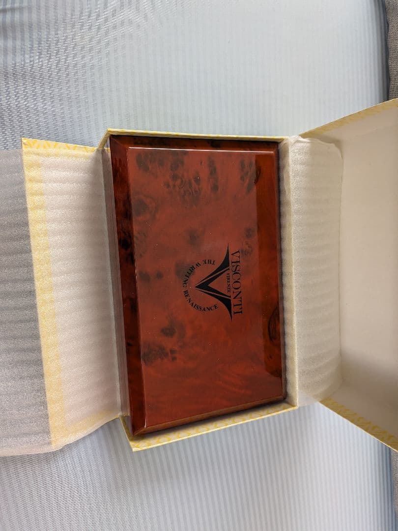 Visconti万年筆ヴァンゴッホVangogh.青赤マーブル模様14K白金