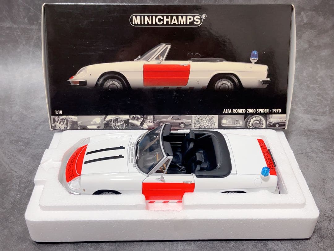 PMAスパイダー SPIDER 1/18 Alfa Romeo ミニカー