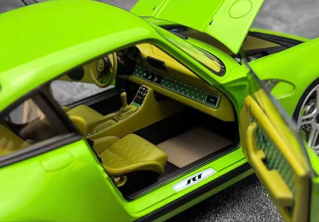 1:18 RUF SCR 2018バーチグリーン アロイ フルオープンカーモデル