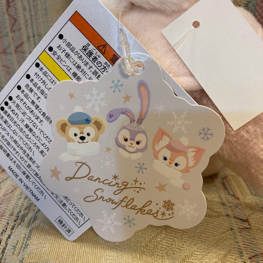 ディズニーダンシングスノーフレークス♡リーナベルぬいぐるみ♡バッジ【タグ付き】
