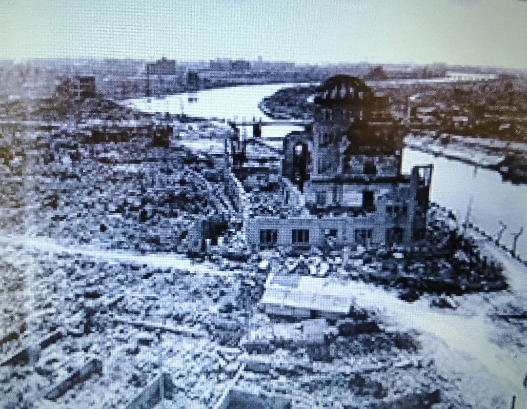 「広島の原爆ドーム」
