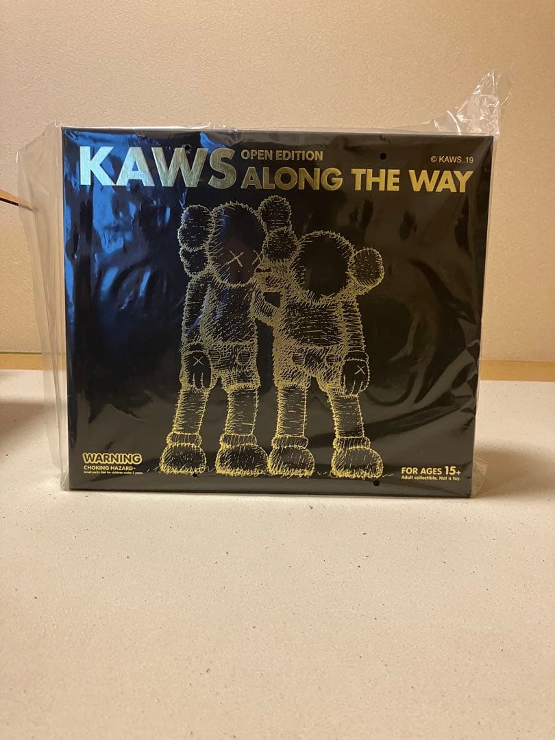 KAWS ALONGTHEWAY 3色セット新品未開封