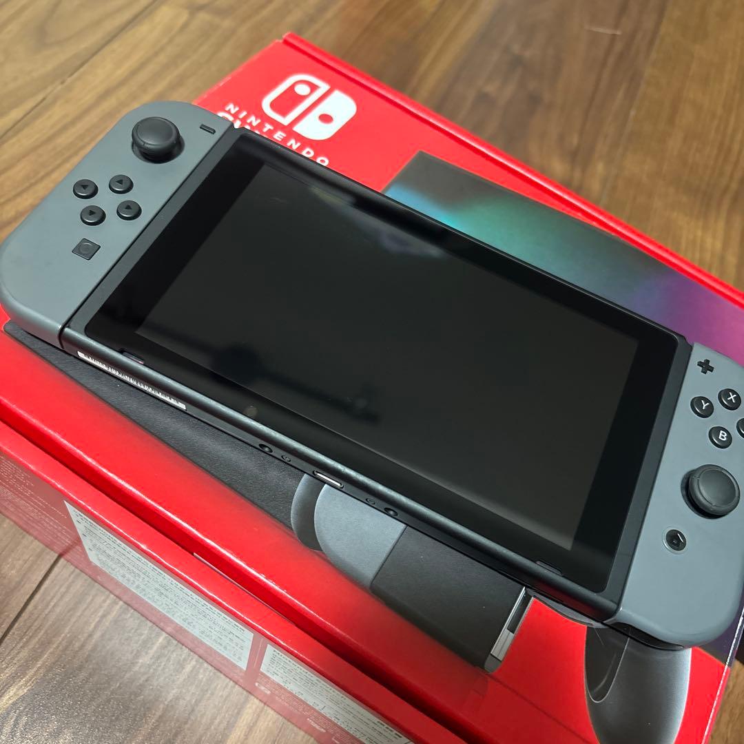 【美品】Nintendo Switch 本体 グレー