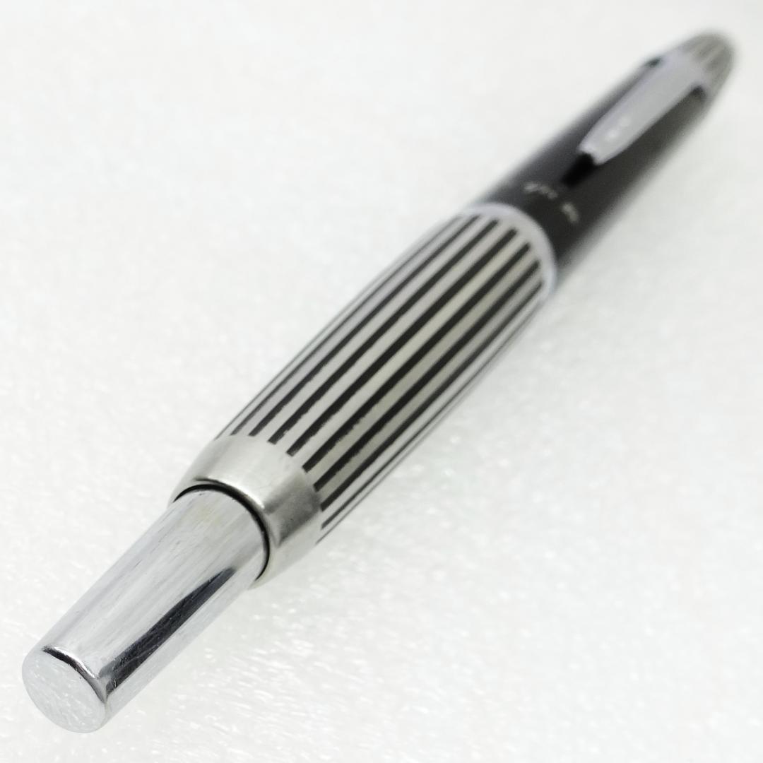 PILOT キャップレス ストライプ 蝕刻 14K 万年筆