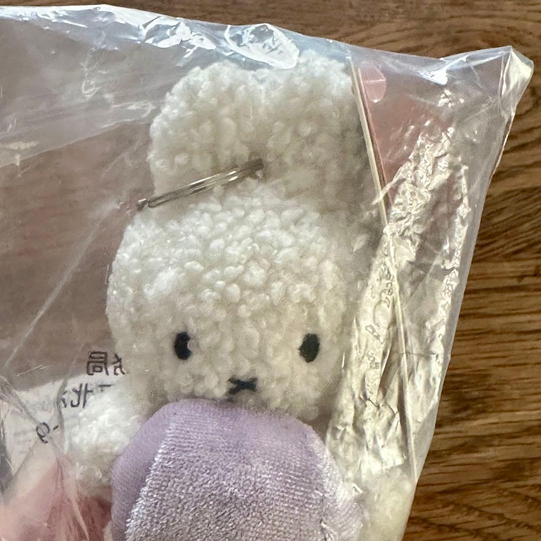 オランダ館限定 オーブミッフィー（小）キーホルダー＆ピンバッジセット 万博