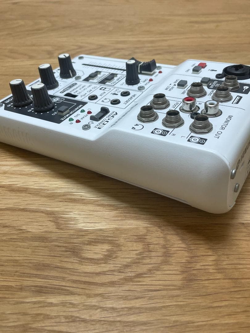 【箱・付属品あり】YAMAHA AG03 ミキシングコンソール（おまけ付）