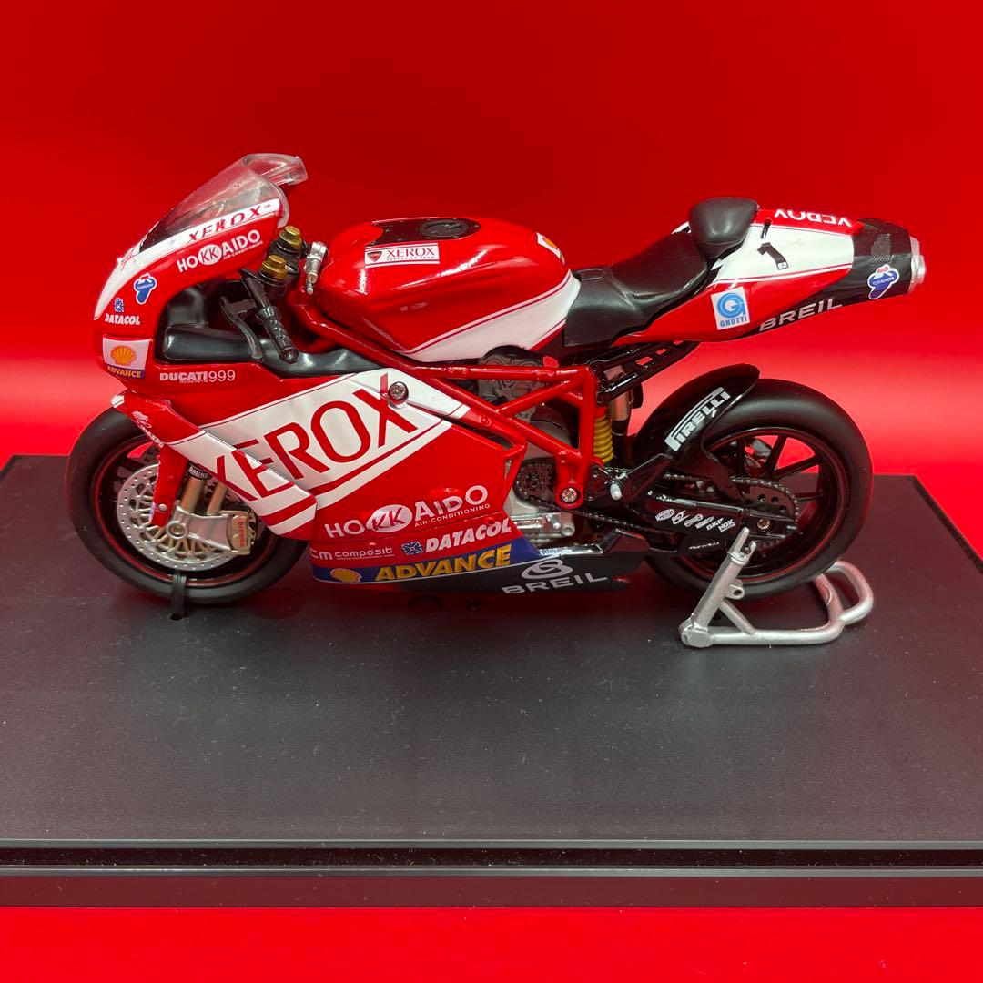 【美品】NewRay 1/12 ドゥカティ 999 ゼロックス ケース付 完成品