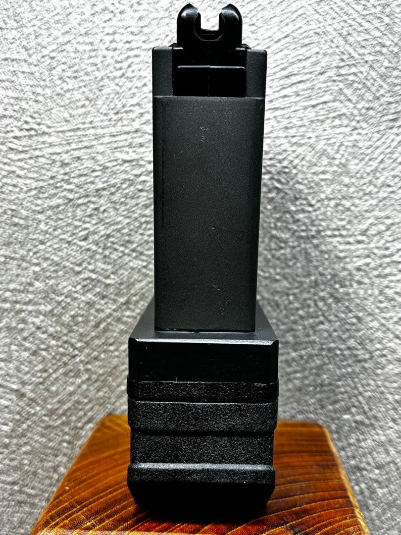 R7-17 東京マルイ GBB M4 マガジンアダプター 外部ソース仕様