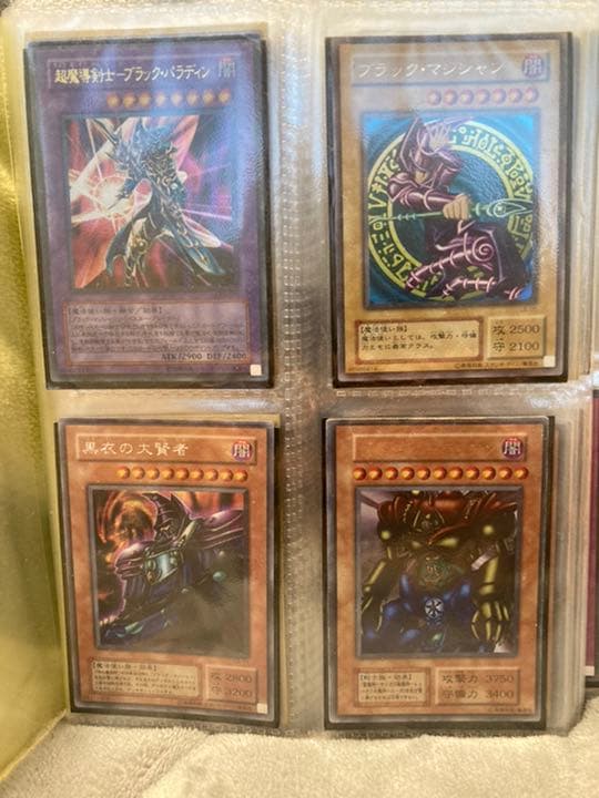 遊戯王カード ！！！約230枚！！！