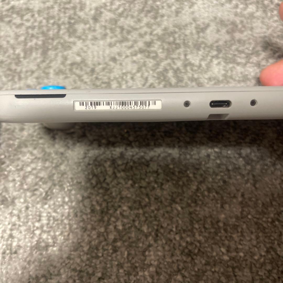 switch lite ソードシールド仕様　ジャンク