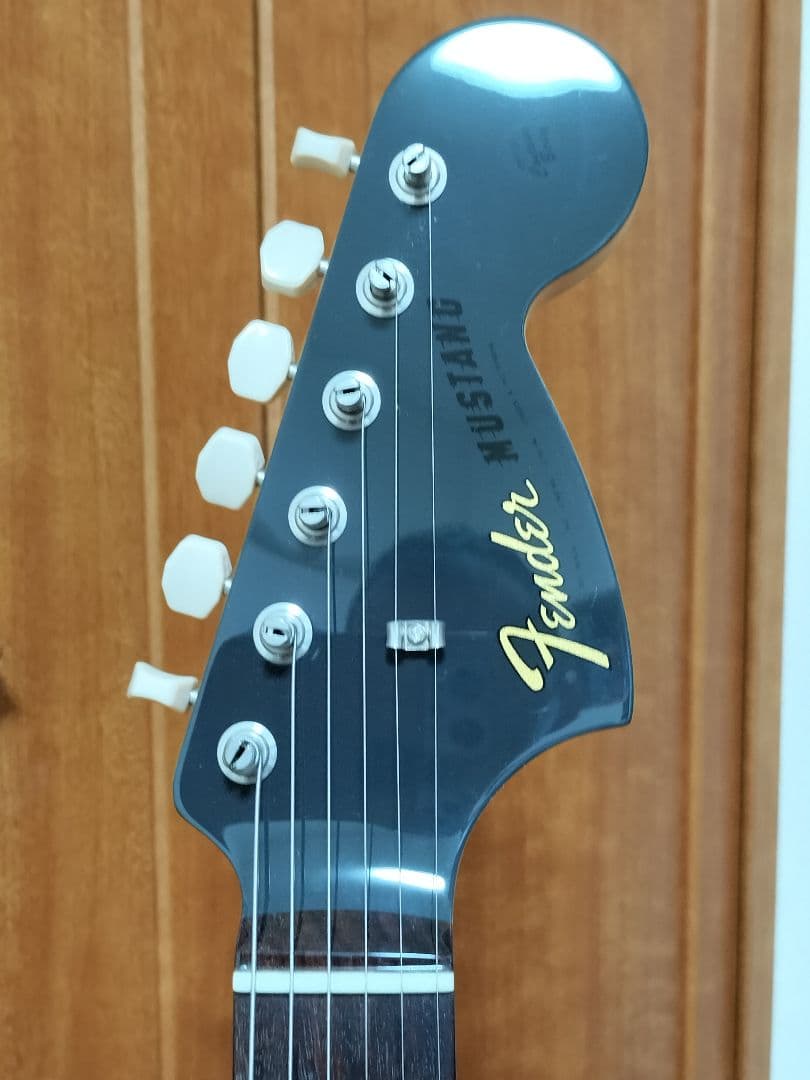 ★Fender Char Mustang 墨色　ムスタング　美品　zicca限定