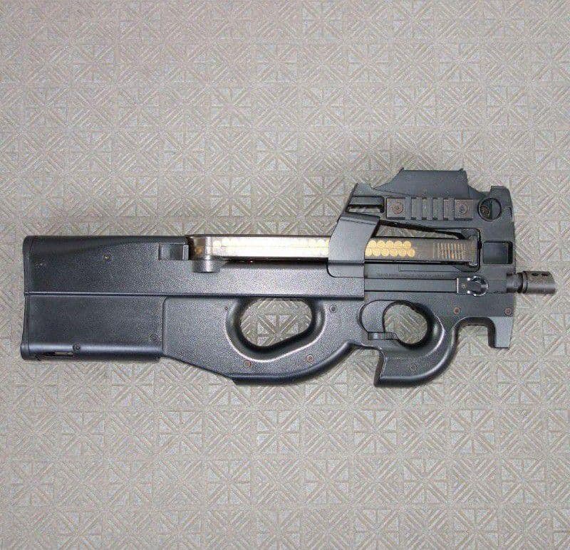 東京マルイ P90 電動ガン【訳あり】エアガン トイガン P-90