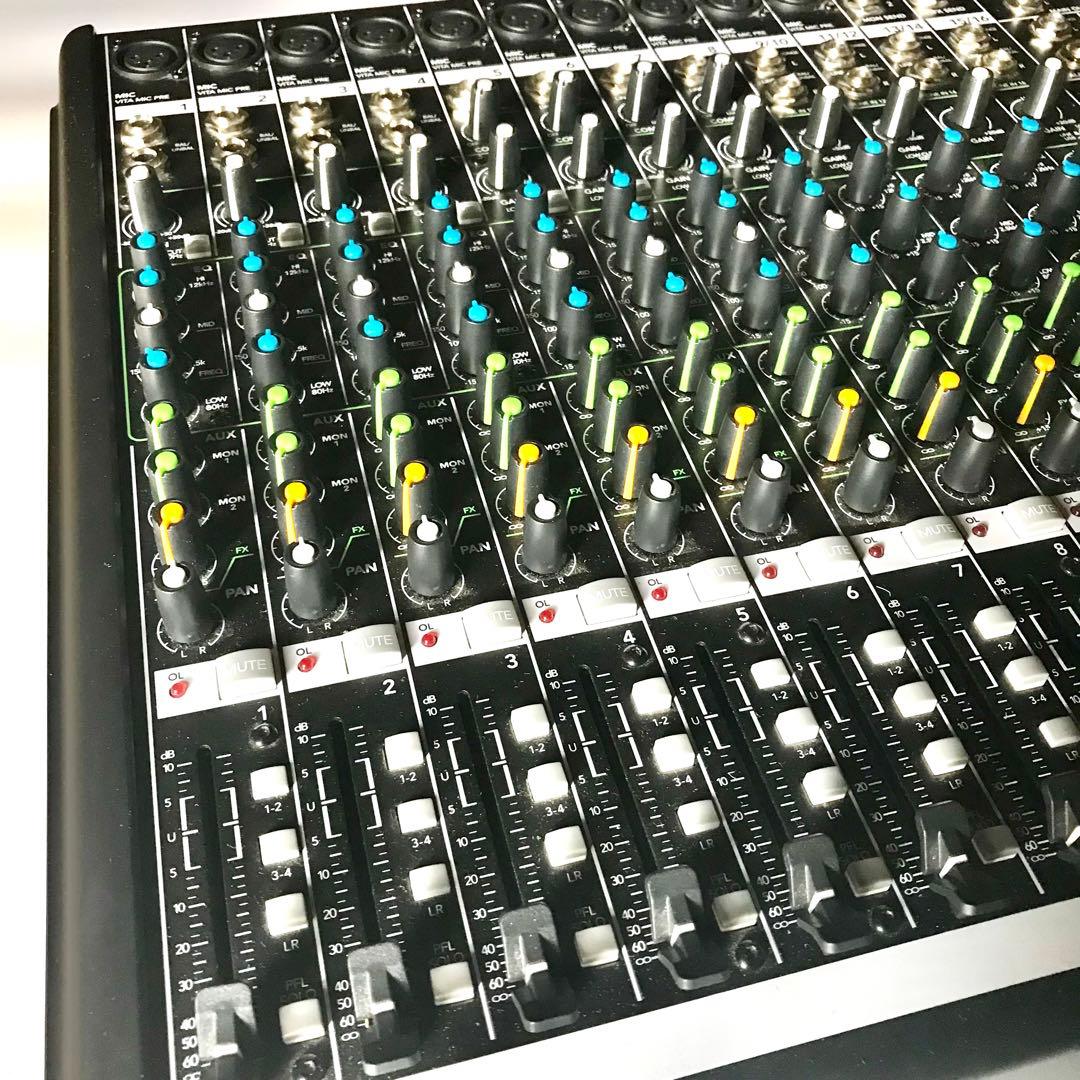 【美品】ミキサー+別売専用バッグセット MACKIE ProFX16v2