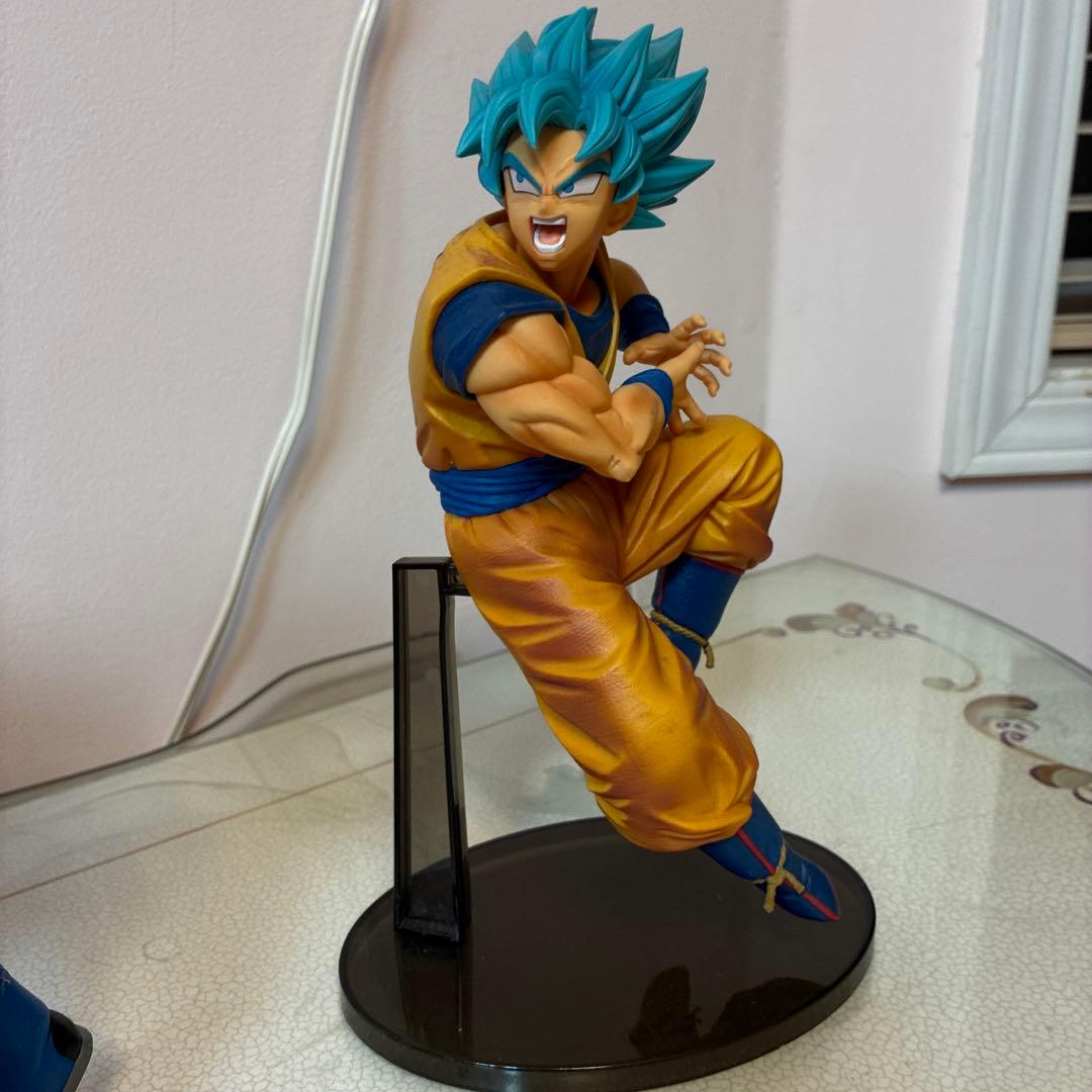 ドラゴンボール 一番くじ 紅き仮面のサイヤ人 フィギュア