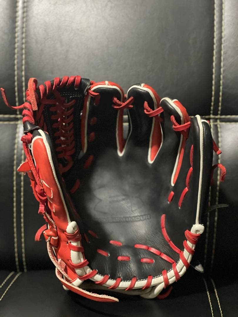 [レア]アンダーアーマー　軟式オーダーグローブ　内野用