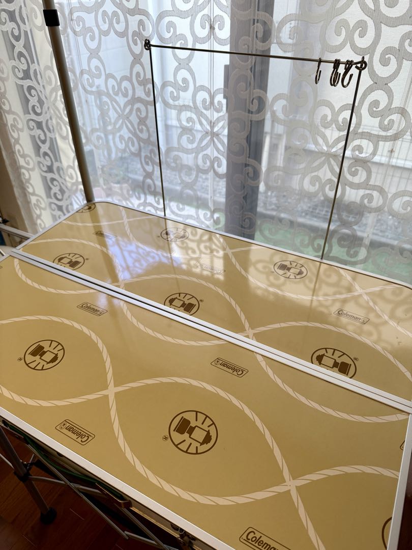 コールマン⭐︎折りたたみ式アウトドアキッチンテーブル