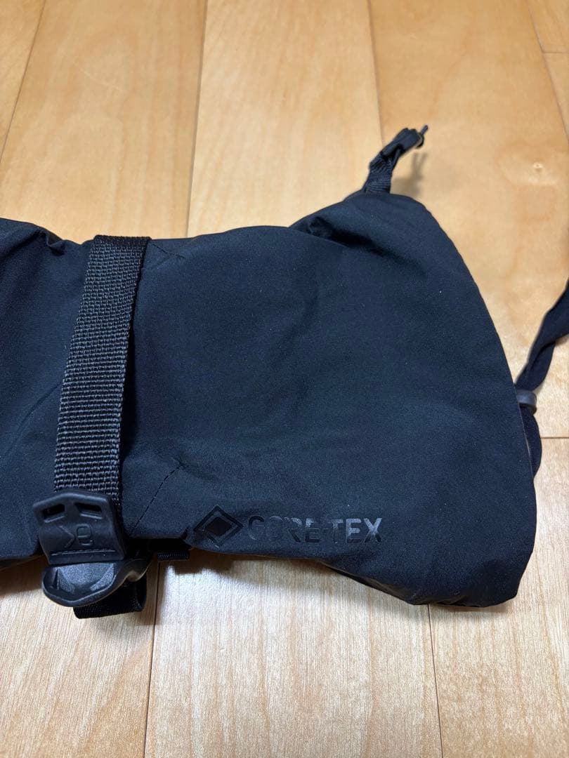 Burton [ak] GORE‑TEX 3L Hover Mitt