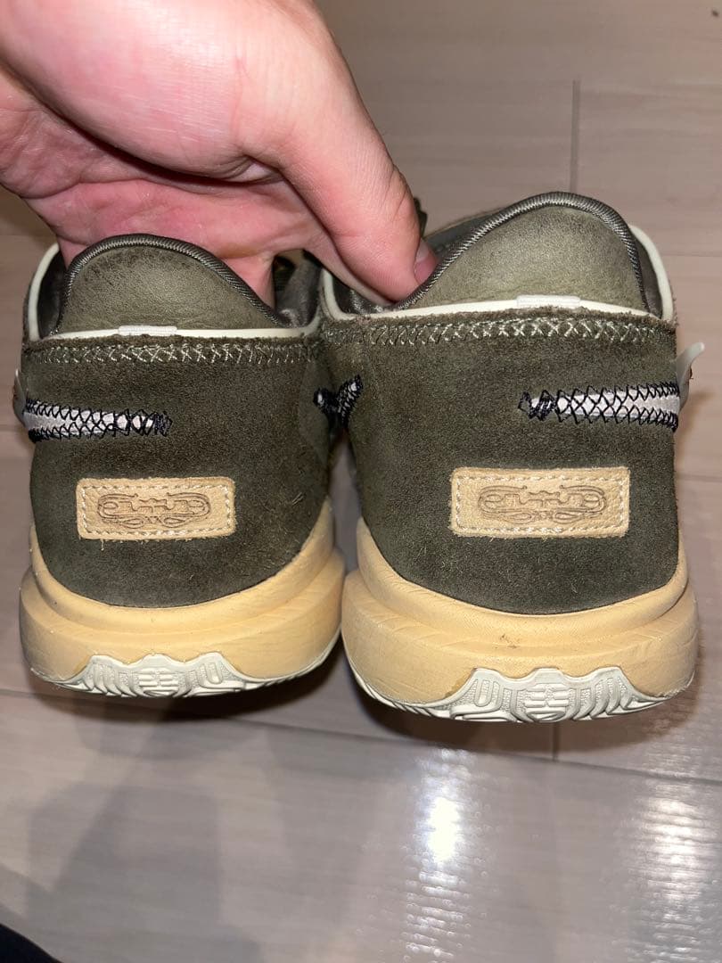 Nike バスケットボールシューズ オリーブグリーン