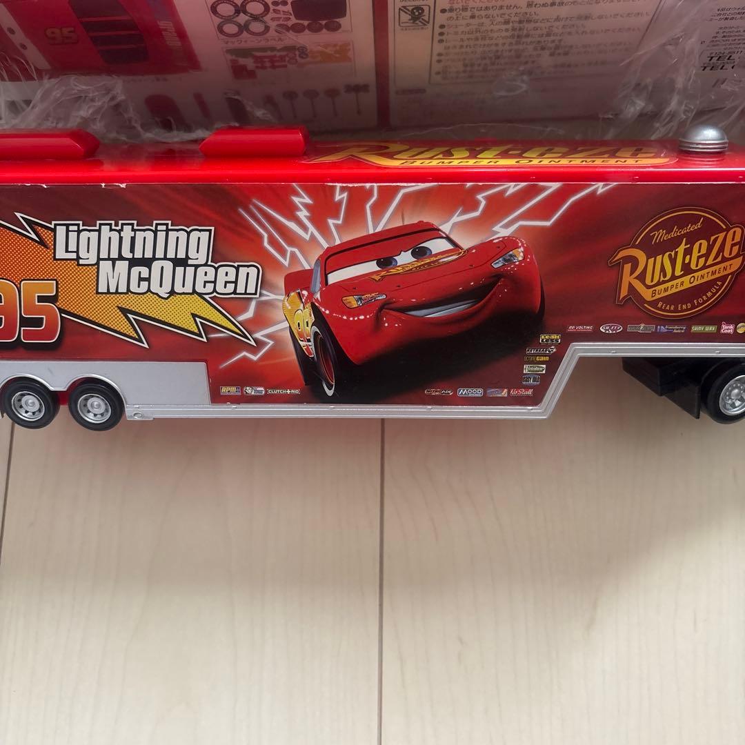 新品、未使用、未開封　コースに変身！マックィーン　トレーラーセット