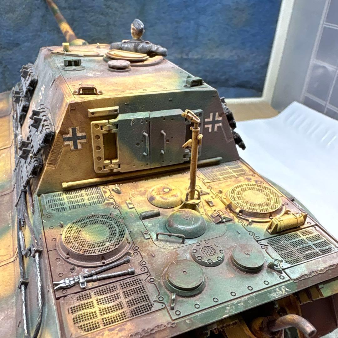 タミヤ 1/35 ドイツ陸軍 重駆逐戦車 ヤークトタイガー 初期生産型　完成品