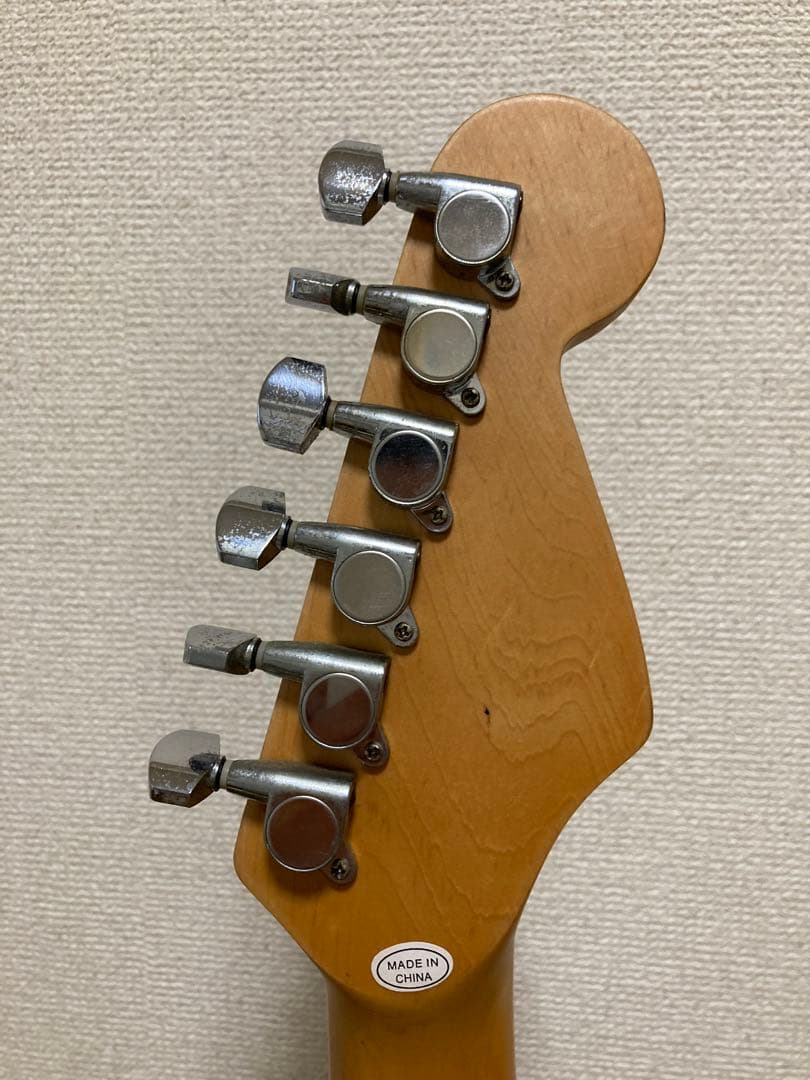 Photo genic ストラトレフティギター