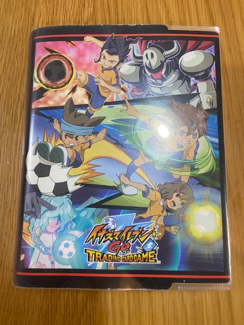 イナズマイレブンtcg 100枚程ほぼレアカード　カードファイル　引退品