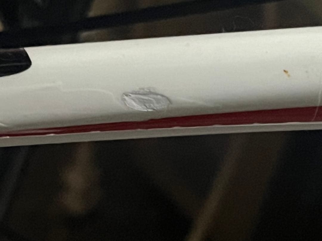 完成車 ホイール違います