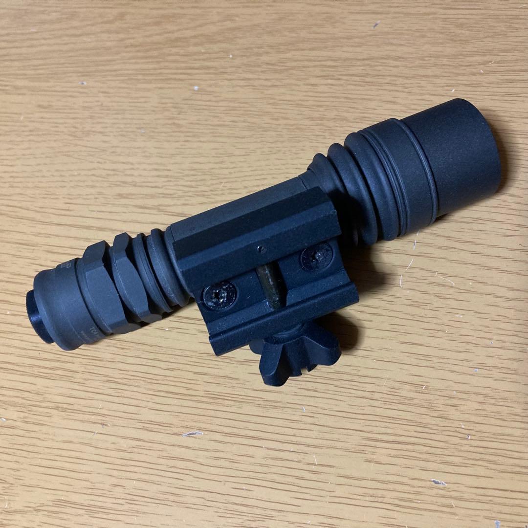Pentagonlight MS2 実物ウェポンライト